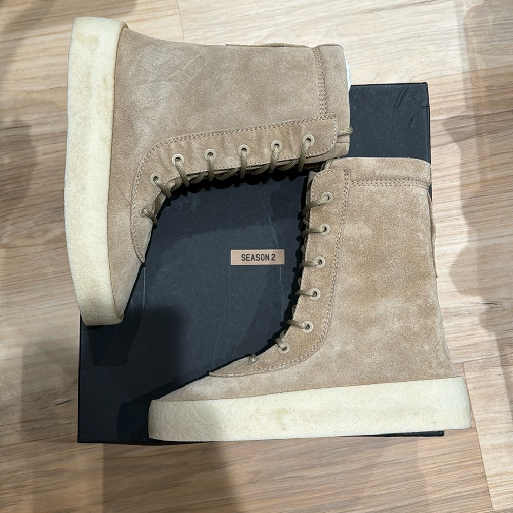 Yeezy crepe boot season 2
